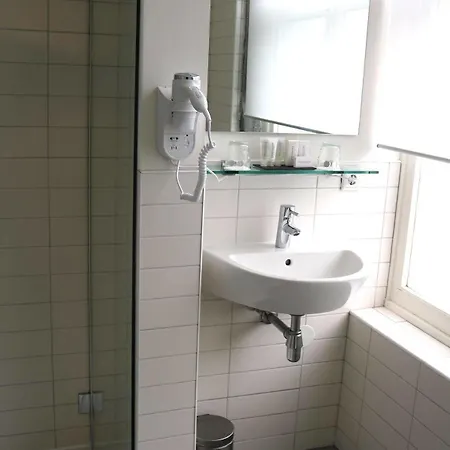 Vrythof Hotell 3*