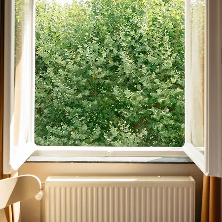Hotel Vrythof - Just A - Digital Check-in, Key By Email Or Sms