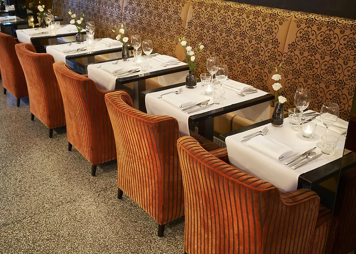 Saillant Centre - Auping Partner 3*