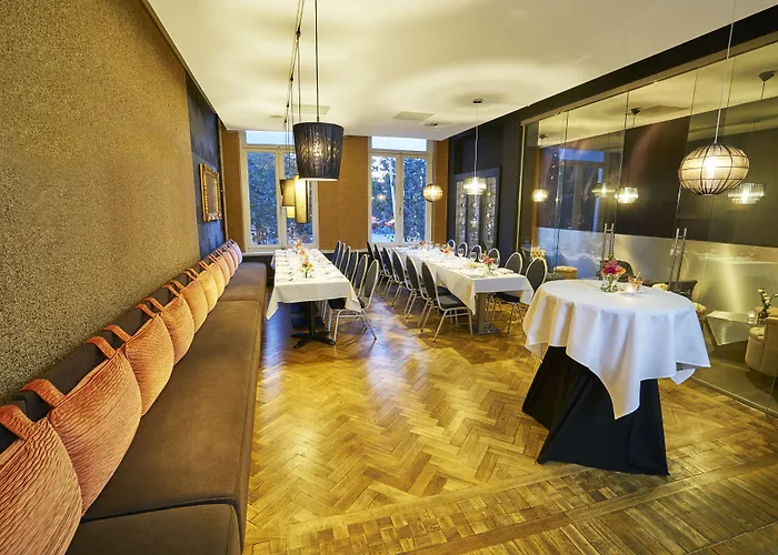 Saillant Centre - Auping Partner 3* ماسترخت